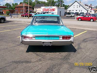 Illustration for article titled 1965 Chrysler Newport Is Homage To Cigarette Pack, Seller Claims It Fits 10 Dead Prostitutes In Trunk